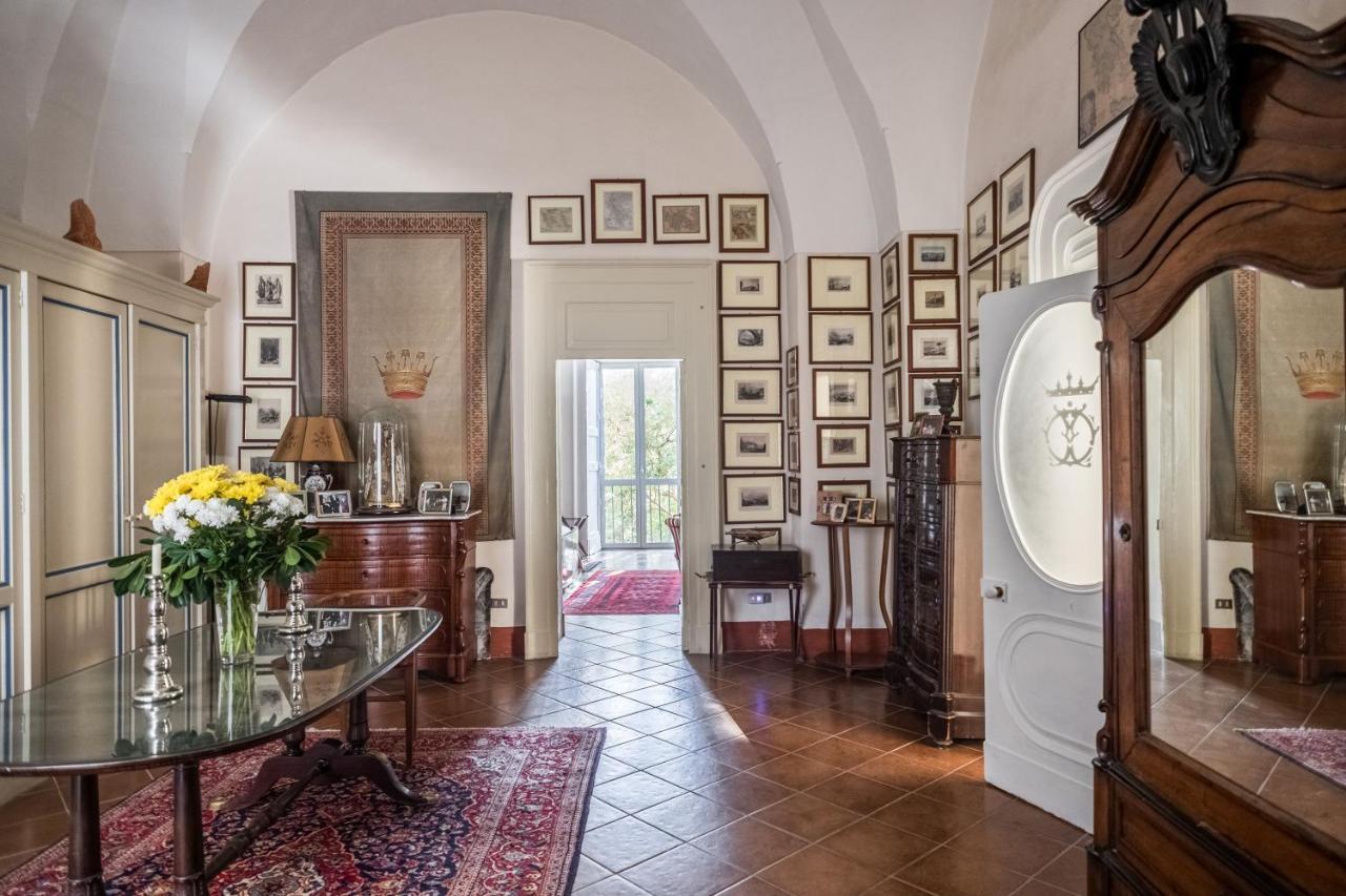 Palazzo Bernardini Suites Лечче Екстер'єр фото