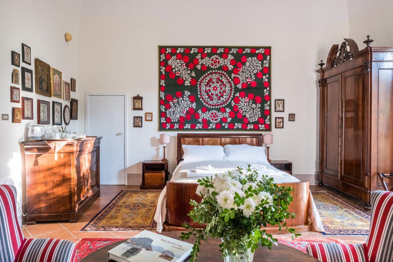 Palazzo Bernardini Suites Лечче Екстер'єр фото