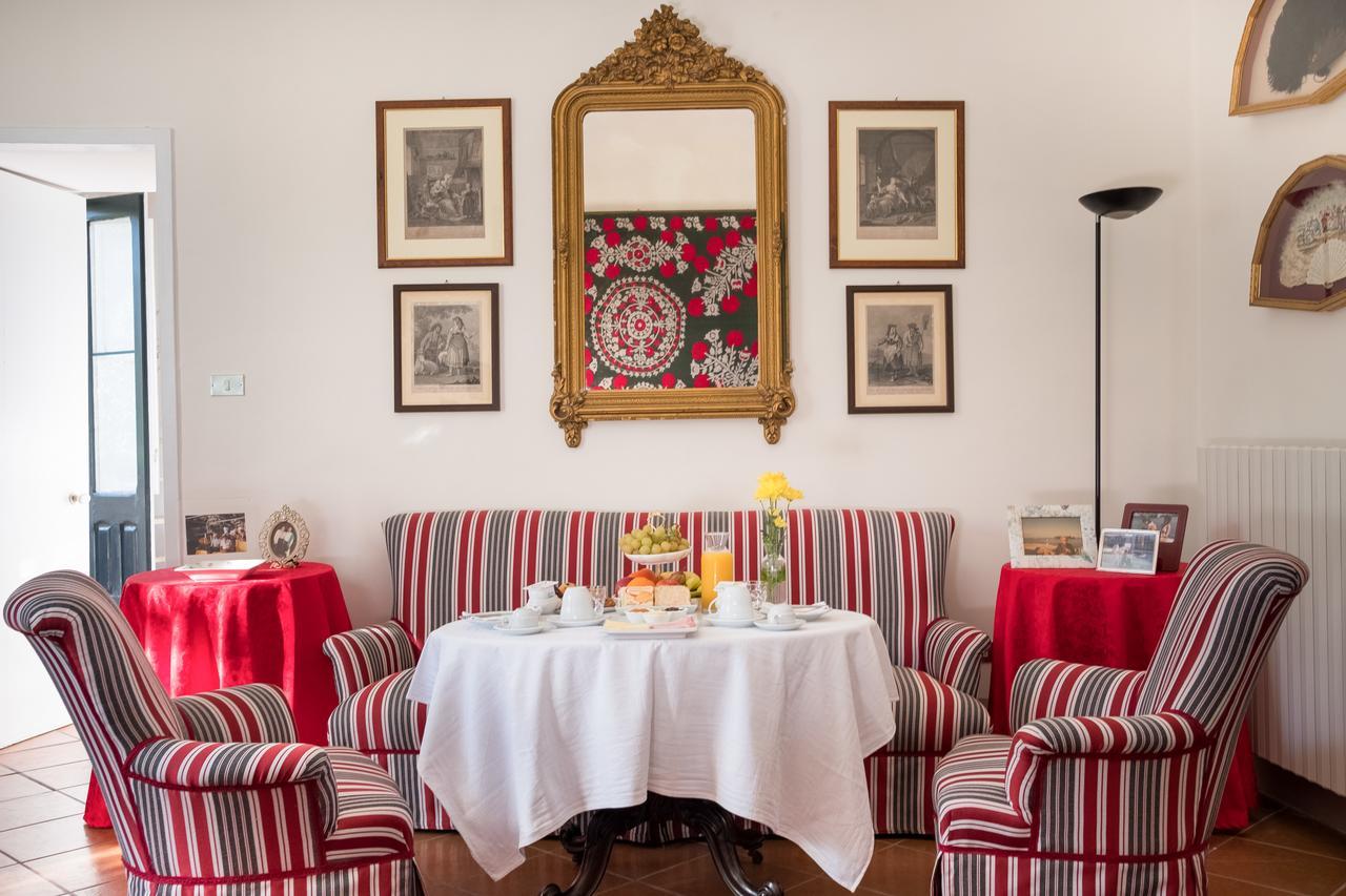 Palazzo Bernardini Suites Лечче Екстер'єр фото